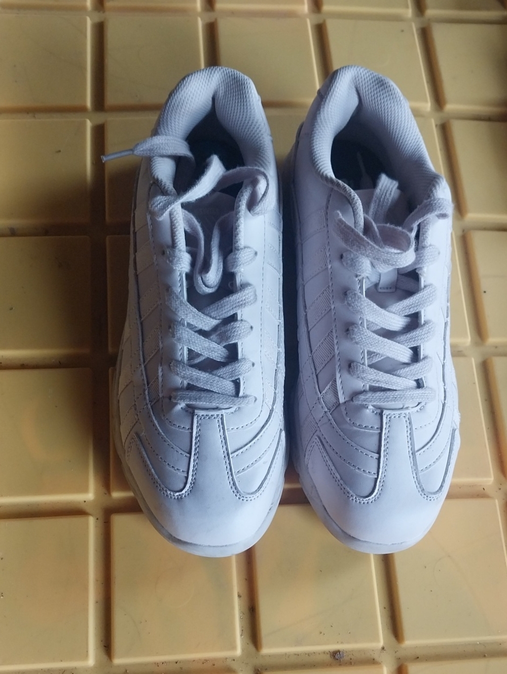 K-swiss Light Purple Lace-Up Sneakers
